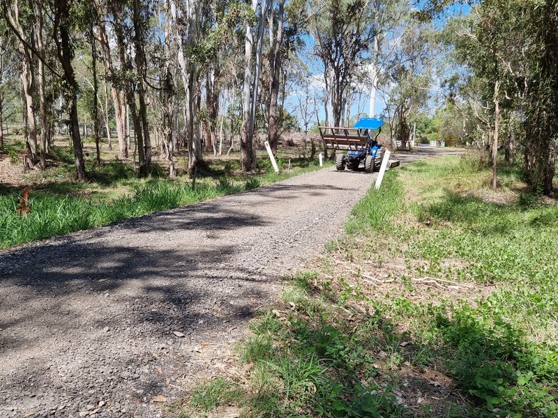 Aggregate driveway and access track Scenic Rim
